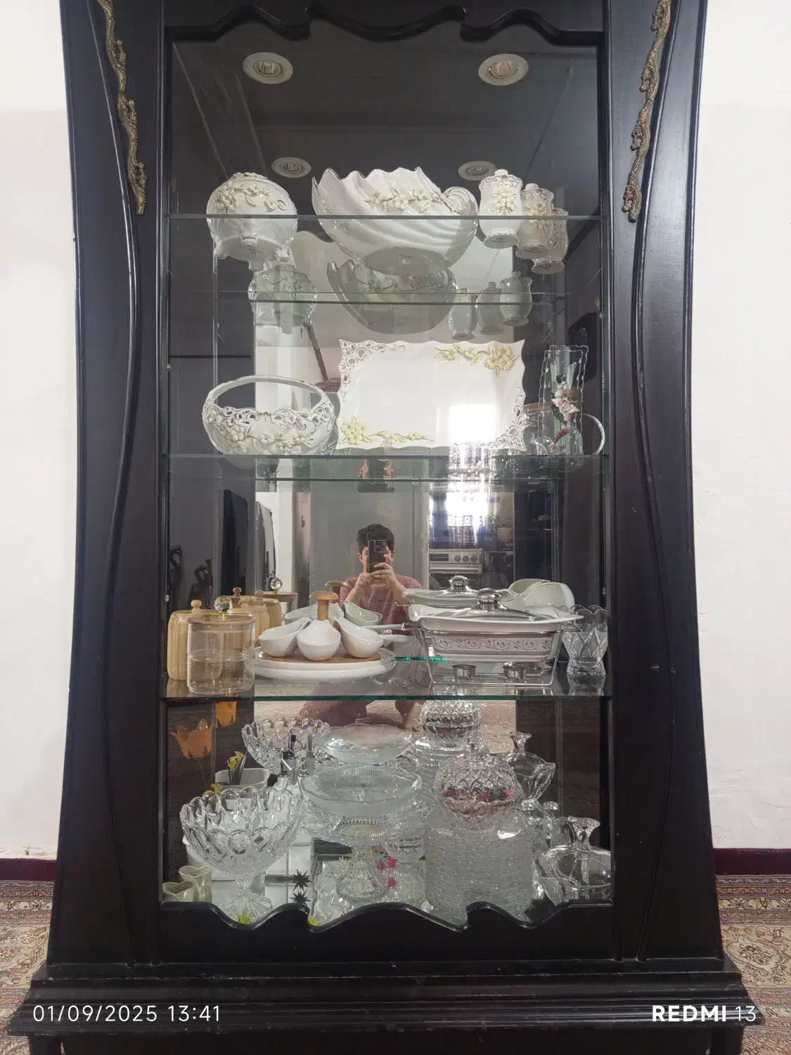 بوفه بسیار شیک و جادار|بوفه، ویترین، کنسول|چابهار, |دیوار