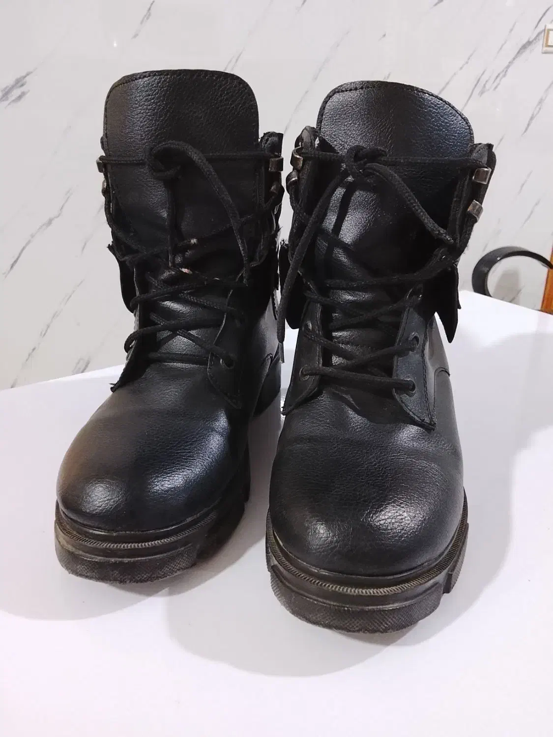 بوت|کیف، کفش، کمربند|یزد, |دیوار