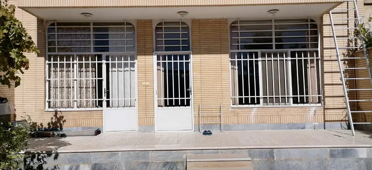 درب و پنجره|مصالح و تجهیزات ساختمان|شاهین‌شهر, شهرک گلدیس|دیوار