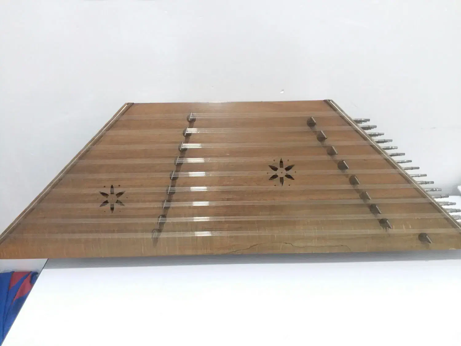 سنتور تمیز ونو|سازهای سنتی|بندر گناوه, |دیوار