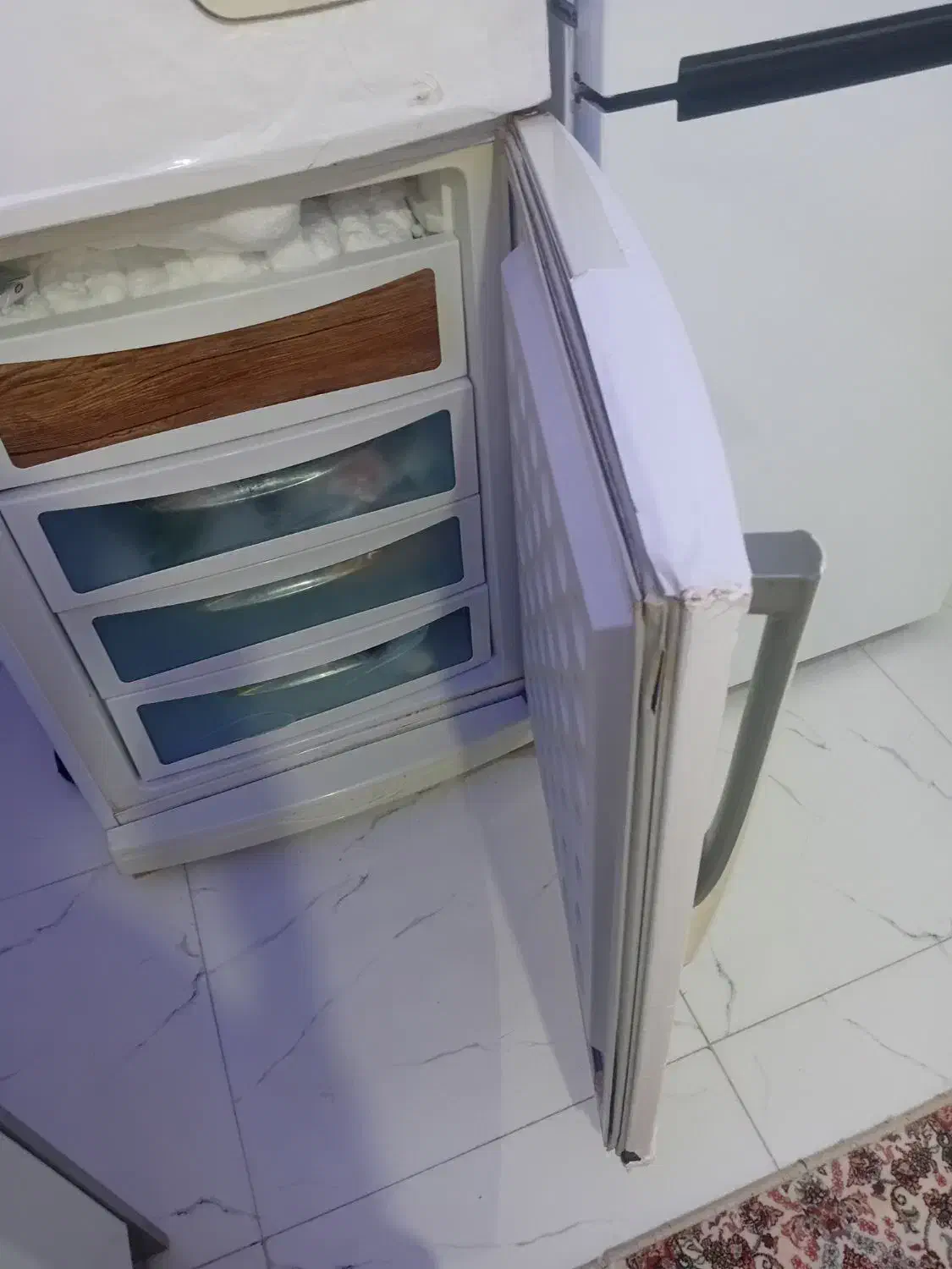 یخچال|یخچال و فریزر|ایجرود, |دیوار