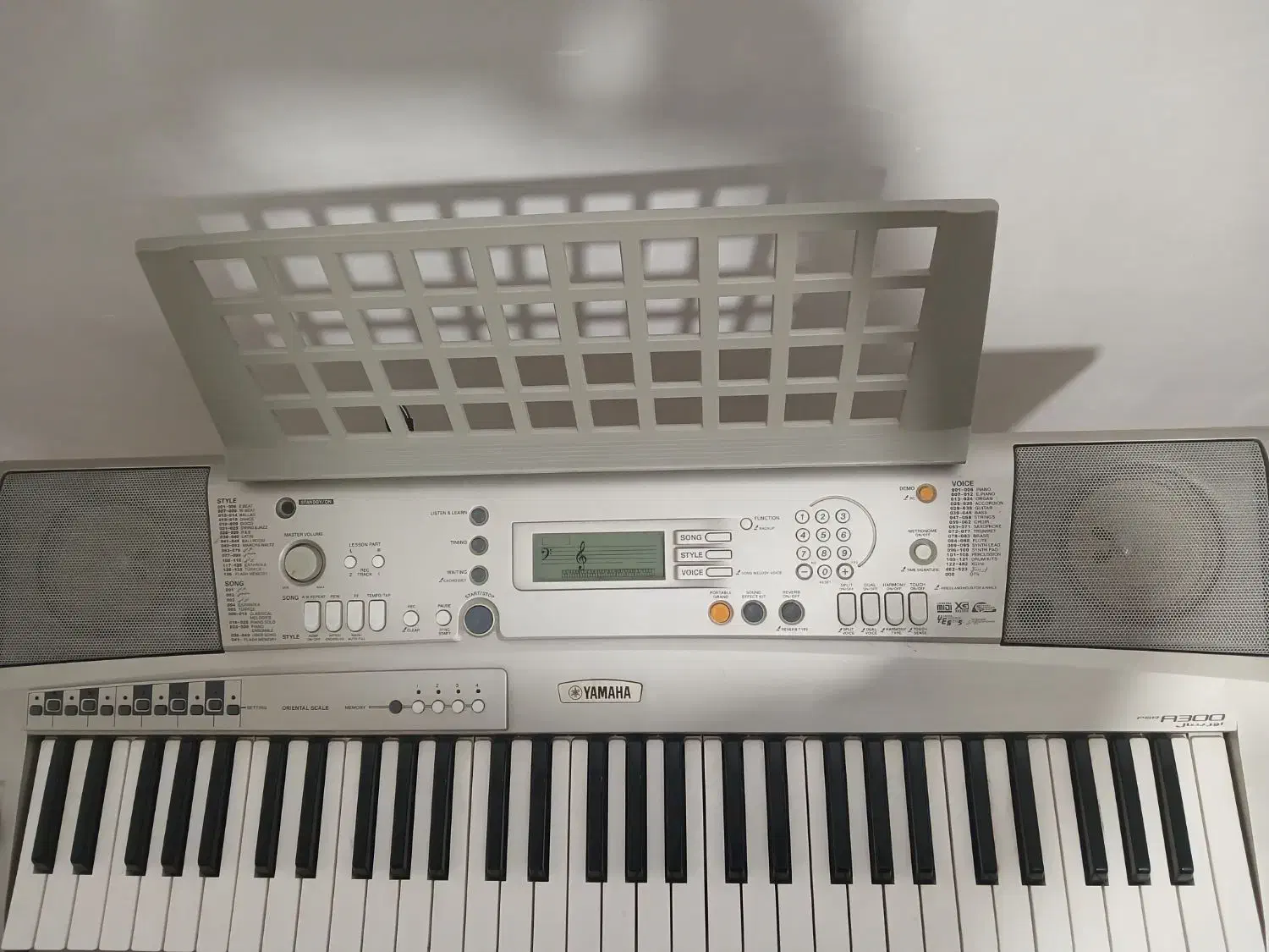 ارگ یاماها A300 اورینتال نو خیلی تمیز|پیانو، کیبورد، آکاردئون|خمینیشهر, |دیوار