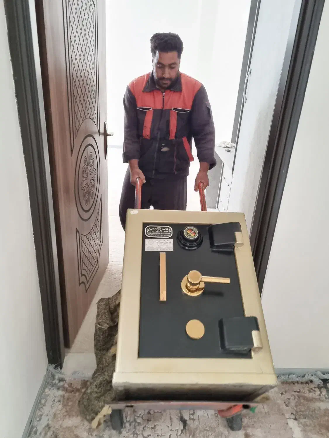 گاوصندوق کد۹۸۲۱مخصوص مدارک|ابزارآلات|یزد, |دیوار