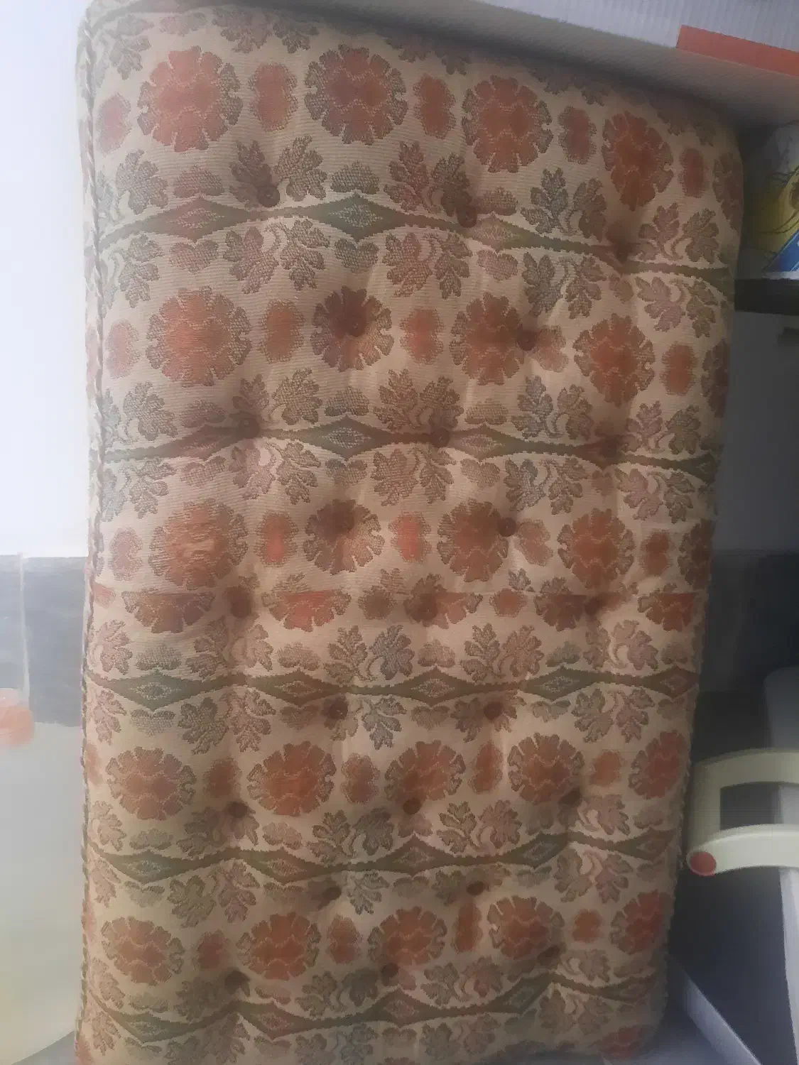 پشتی سنتی|پشتی|سنندج, |دیوار