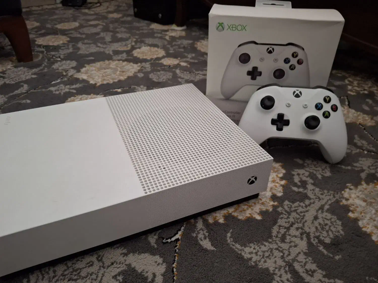 ایکس باکس وان اس ۱ترابایت درحد نو|کنسول، بازی ویدئویی و آنلاین|بروجرد, |دیوار