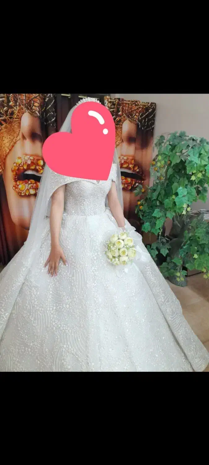 لباس عروس|لباس|جغتای, |دیوار