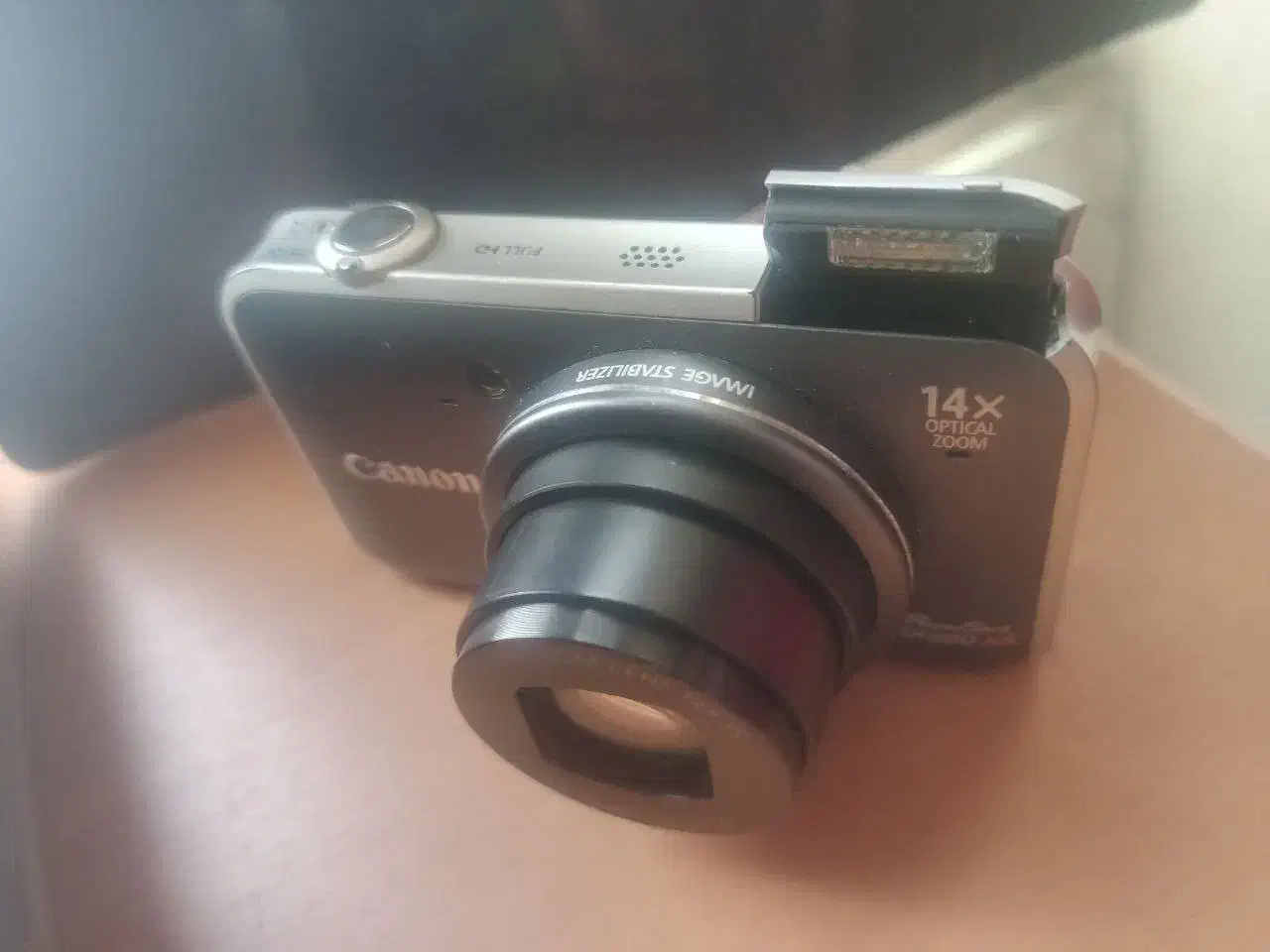 دوربین دیجیتال CANON مدل SX220HS و سه‌پایه دوربین|دوربین عکاسی و فیلم‌برداری|تهران, هفت چنار|دیوار