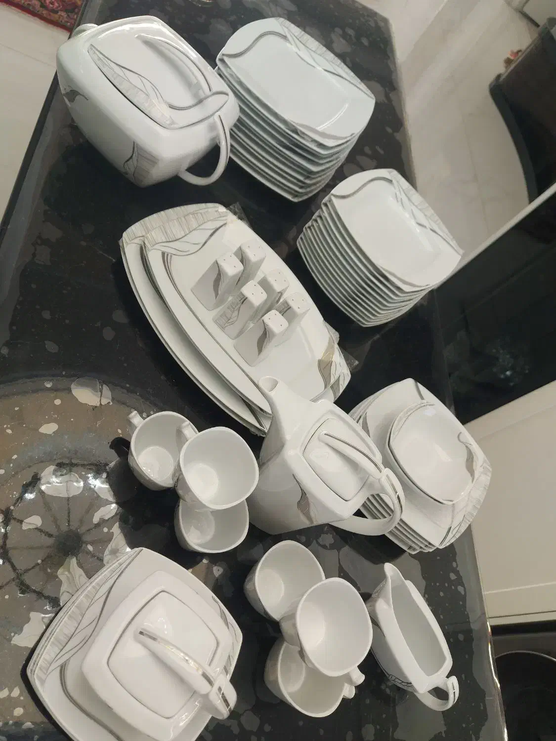 سرویس چینی تقدیس|ظروف سرو و پذیرایی|تبریز, |دیوار