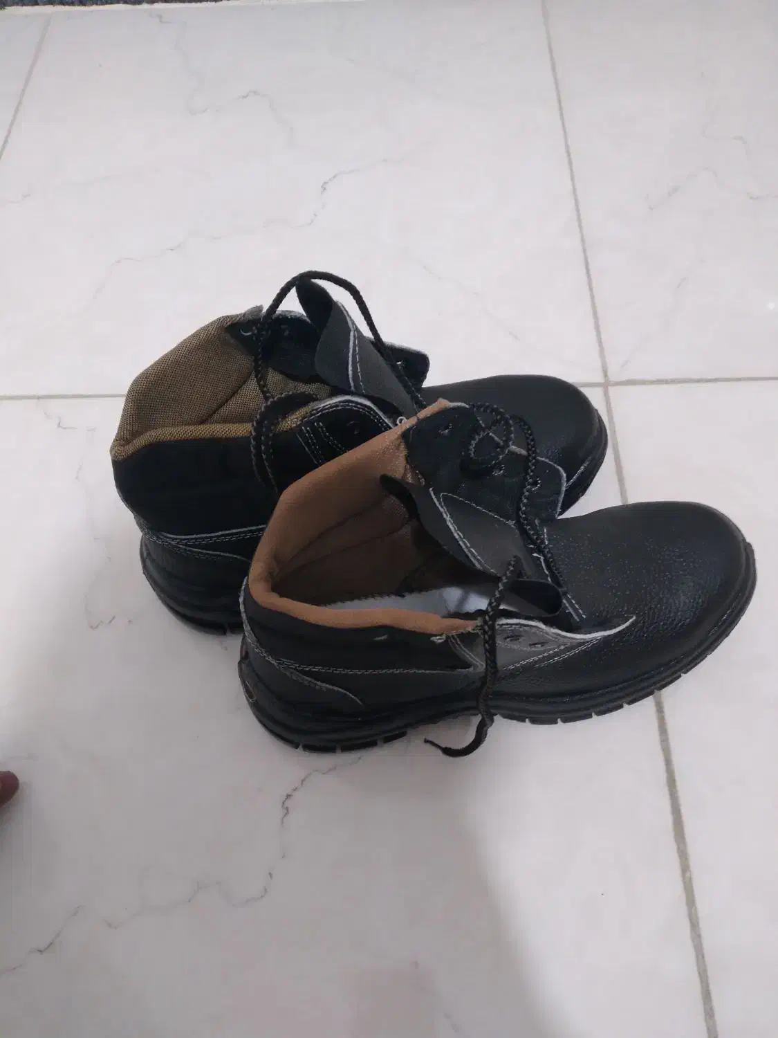 کفش ایمنی سالم|کیف، کفش، کمربند|شریف‌آباد, |دیوار