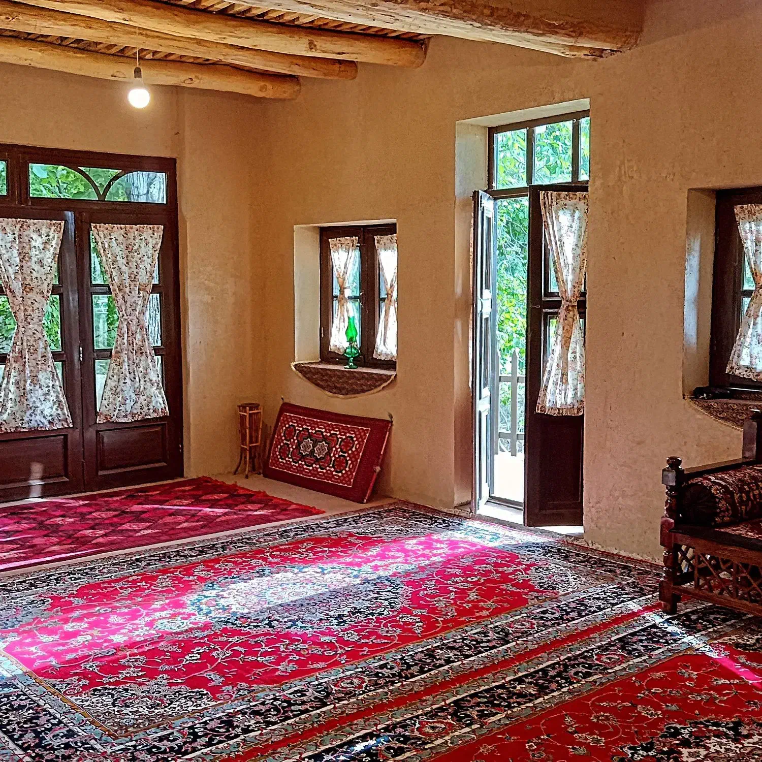 ویلاو خانه باغ سنتی و خاطره انگیز  /دربست/|اجارهٔ کوتاه‌مدت ویلا و باغ|خوانسار, |دیوار