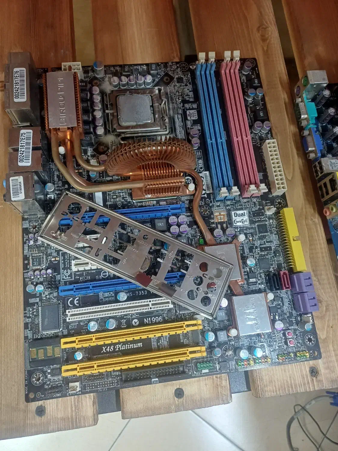 اقساطی ولیعصر پرند/مادربرد اقتصادی/گیمینگ/رندرینگ|قطعات و لوازم جانبی رایانه|پرند, فاز ۲|دیوار