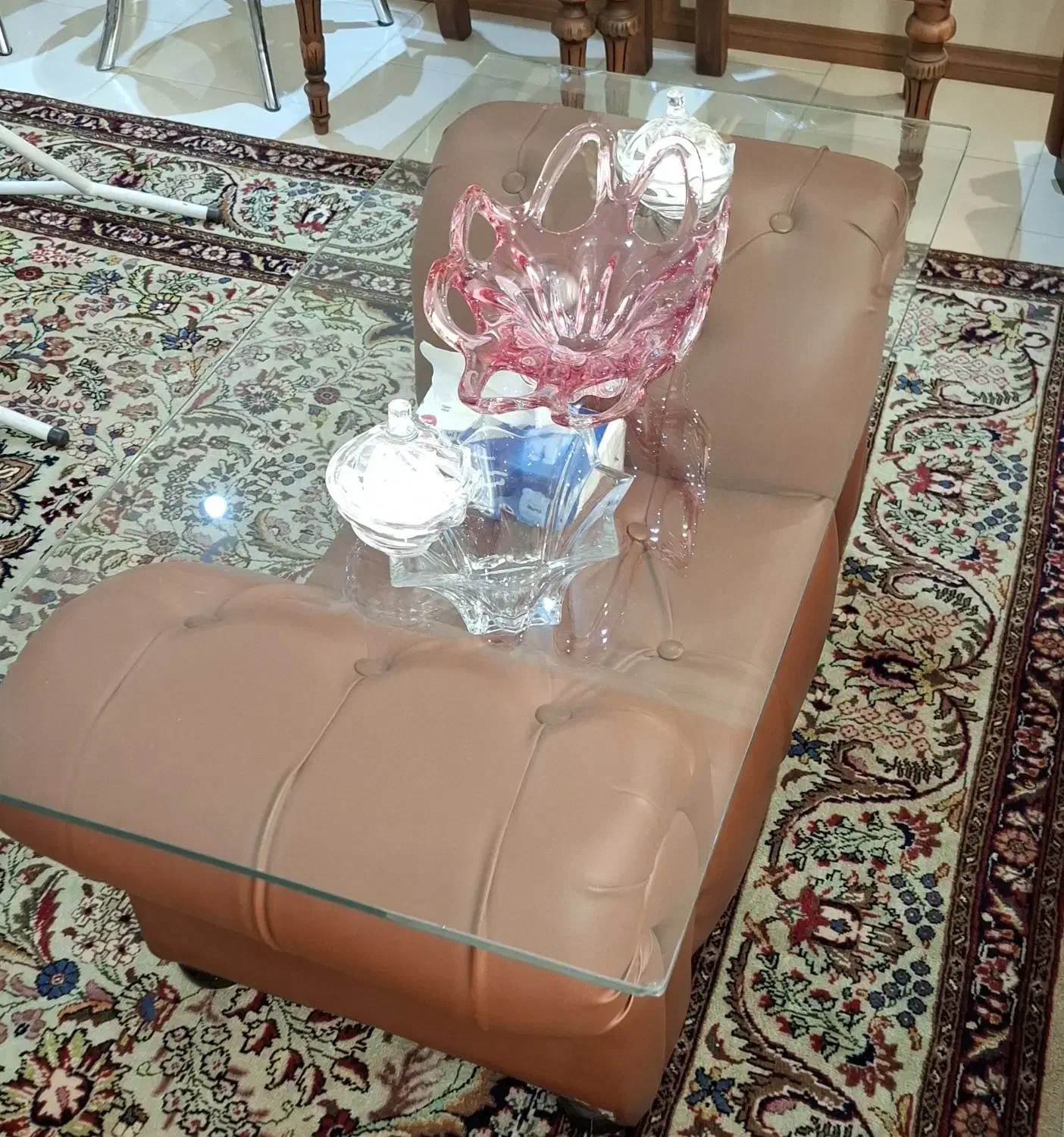 مبل چرمی نیم ست اداری نو|مبلمان اداری|تبریز, |دیوار