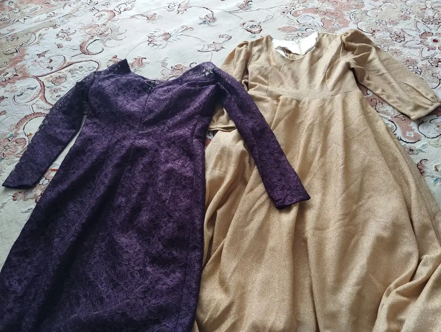 چند عدد لباس مجلسی زنانه|لباس|فلاورجان, |دیوار