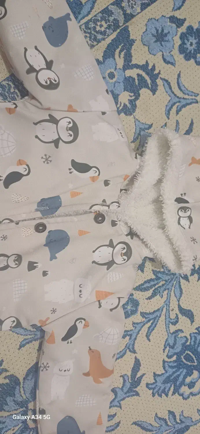 تعدادی لباس پسرانه تقریبا ۱ الی ۲ سال|لباس|جلفا, |دیوار