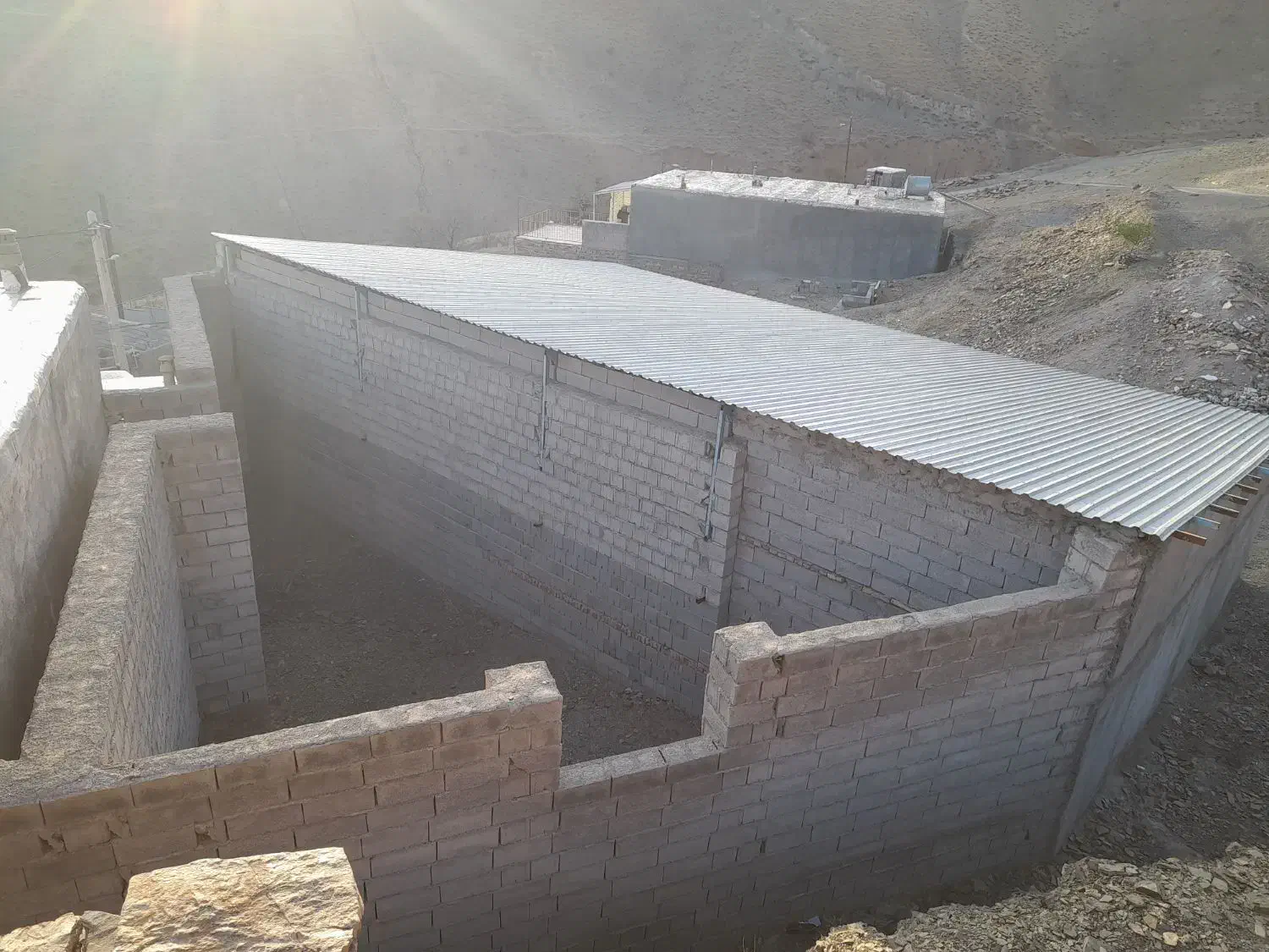 سوله یا انبار جهت اجاره و فروش|اجارهٔ دفتر صنعتی، کشاورزی، تجاری|سنندج, |دیوار