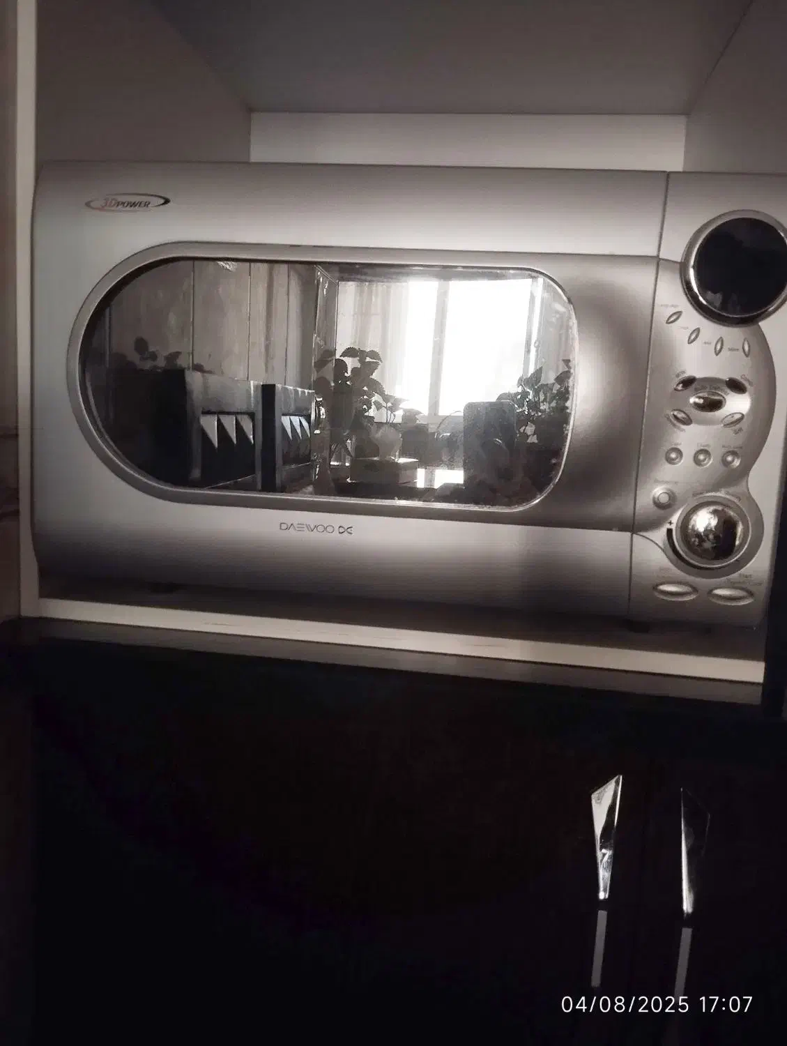 ماکروفر|اجاق گاز و لوازم برقی پخت‌وپز|صدرا-فارس, فاز ۱|دیوار