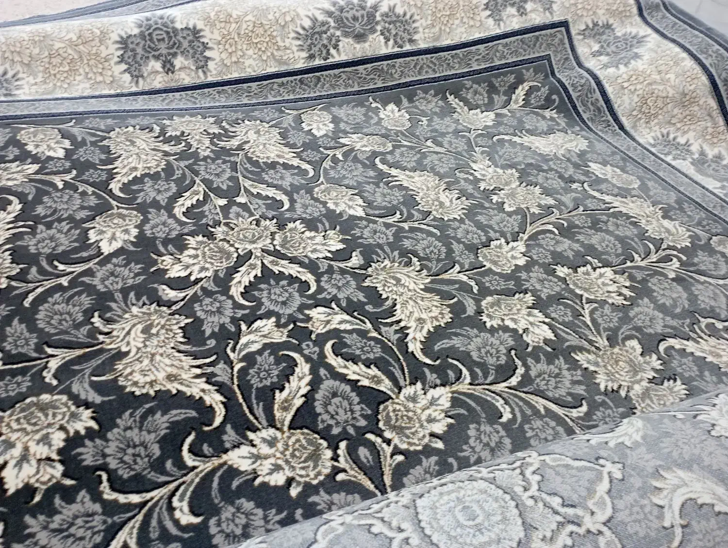 دوعدد 12متری با معاوضه با فرش کار کرده|فرش|جوانرود, |دیوار