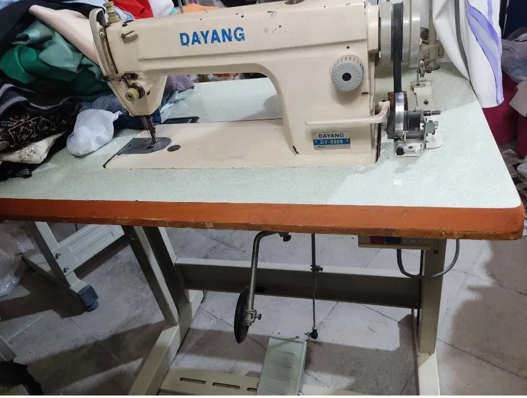 چرخ راسته دوز|چرخ خیاطی و ریسندگی|شیراز, رکن‌آباد|دیوار