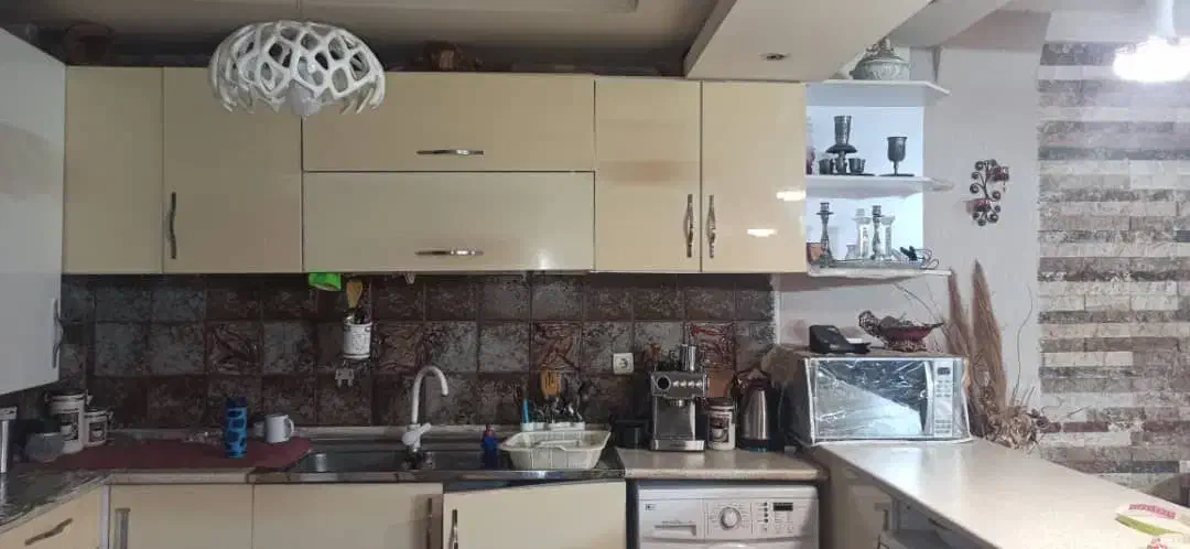 کابینت کار کرده بعلاوه هود ومیز اپن|آب‌چکان و نظم‌دهنده ظروف|شیراز, زند|دیوار