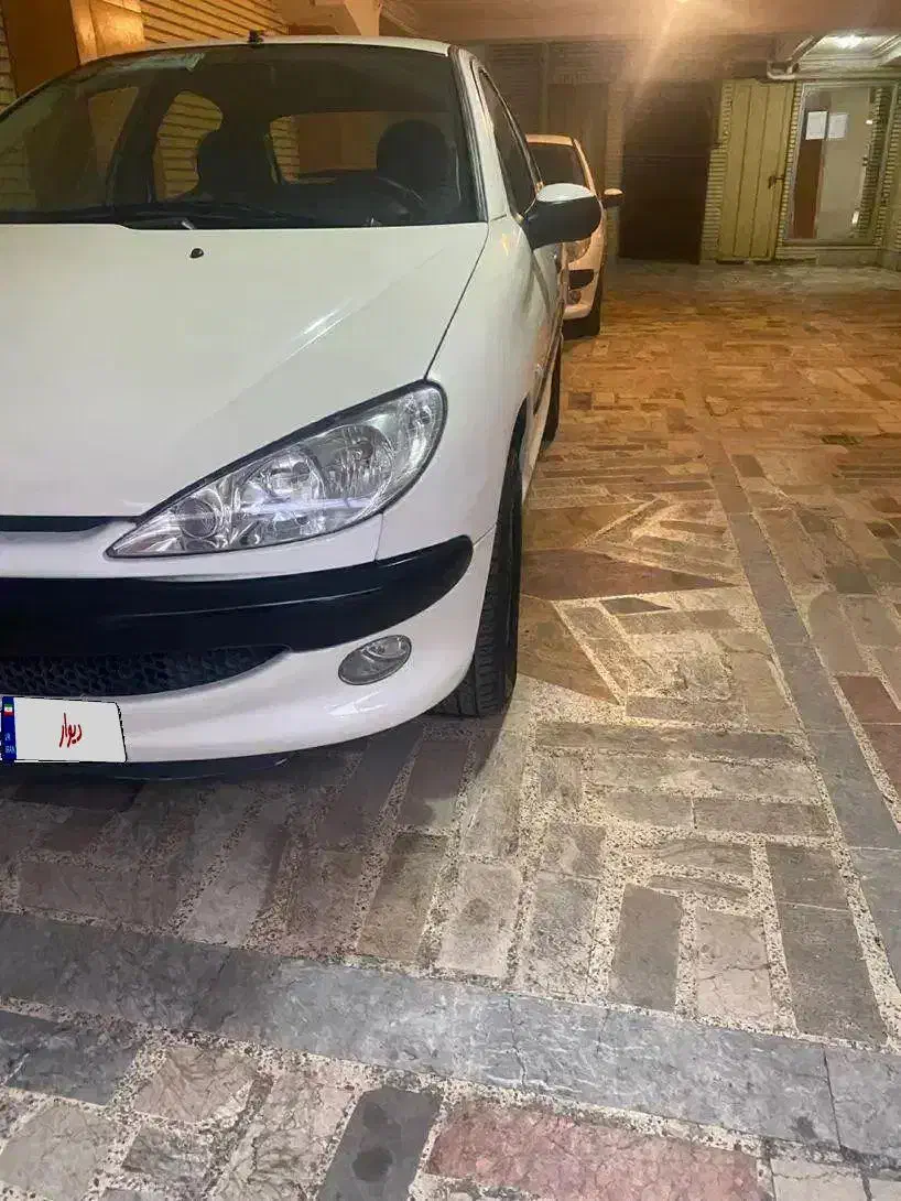 پژو مدل ۸۹ تیپ ۲ چند لکه رنگ|خودرو سواری و وانت|رشت, معلم|دیوار