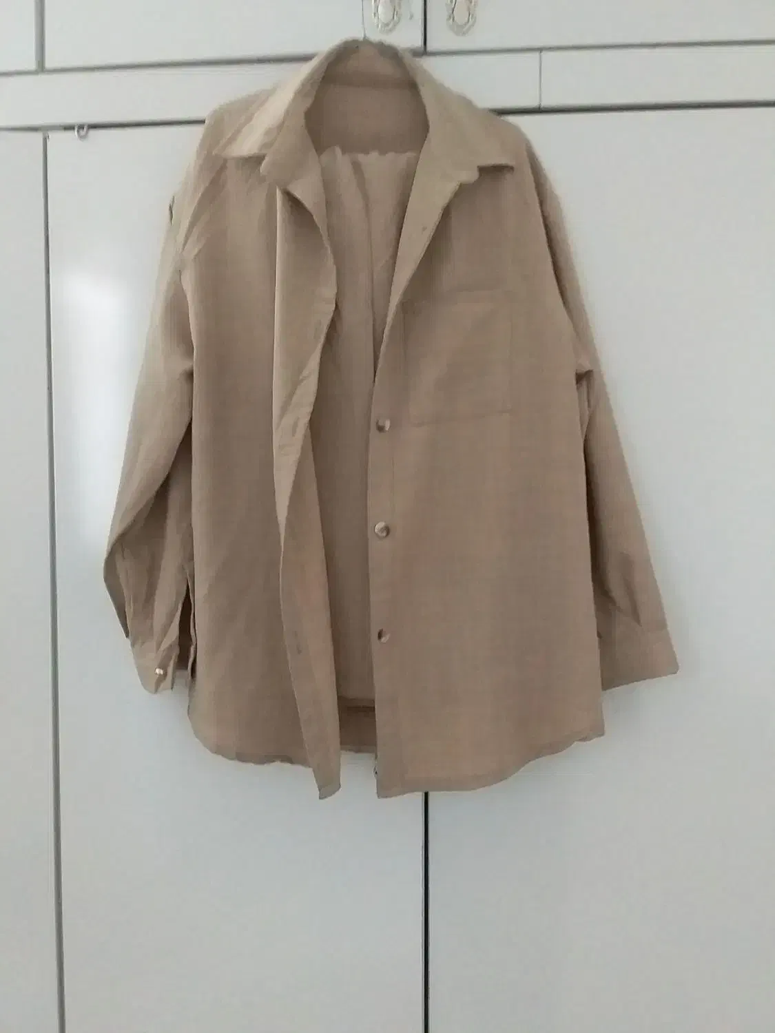 کت شلوار نو|لباس|رباط‌کریم, الارد|دیوار