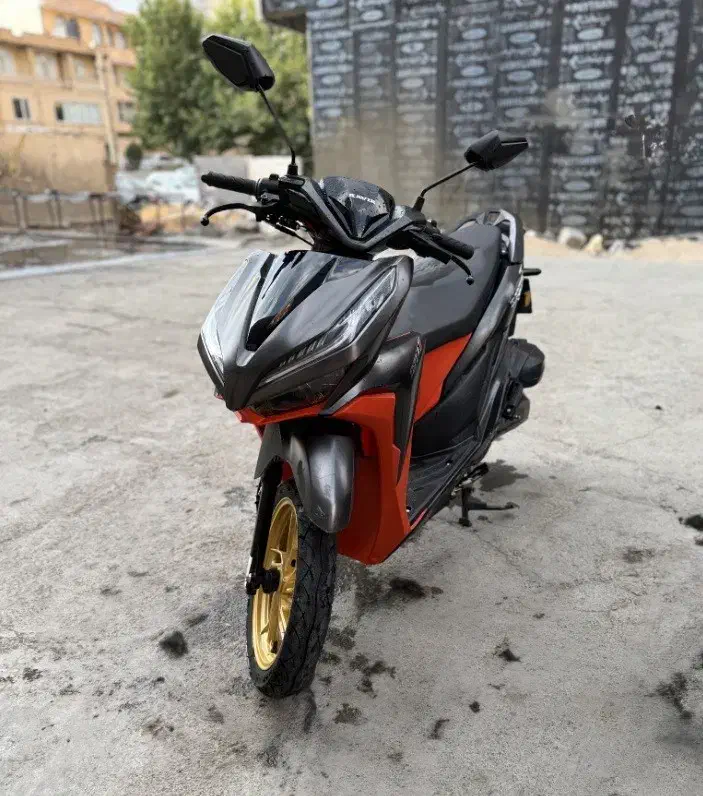 موتور کلیک 1401 کویر اتوماتیک|موتورسیکلت|سنندج, |دیوار