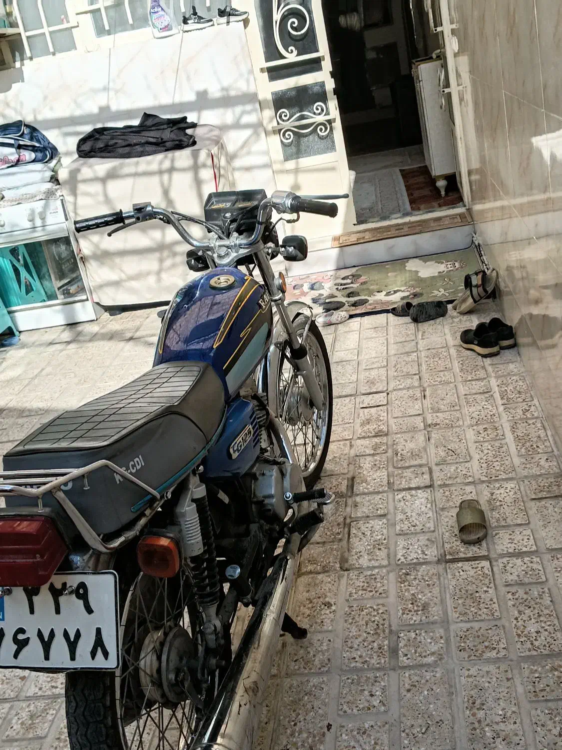 هندا هرمز|موتورسیکلت|شهریار, کردزار|دیوار