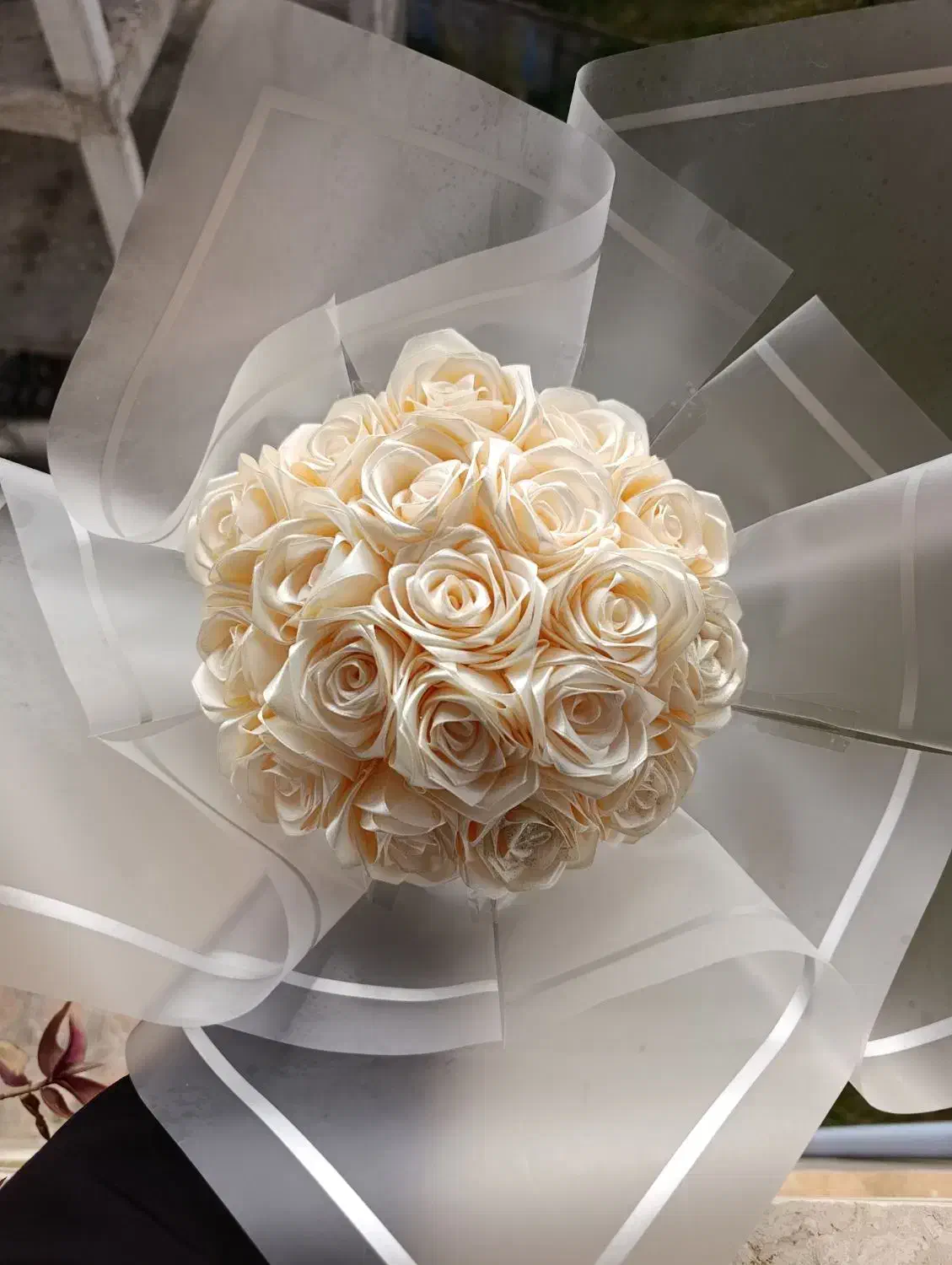 گل رز|گل مصنوعی|لاهیجان, لیالستان|دیوار