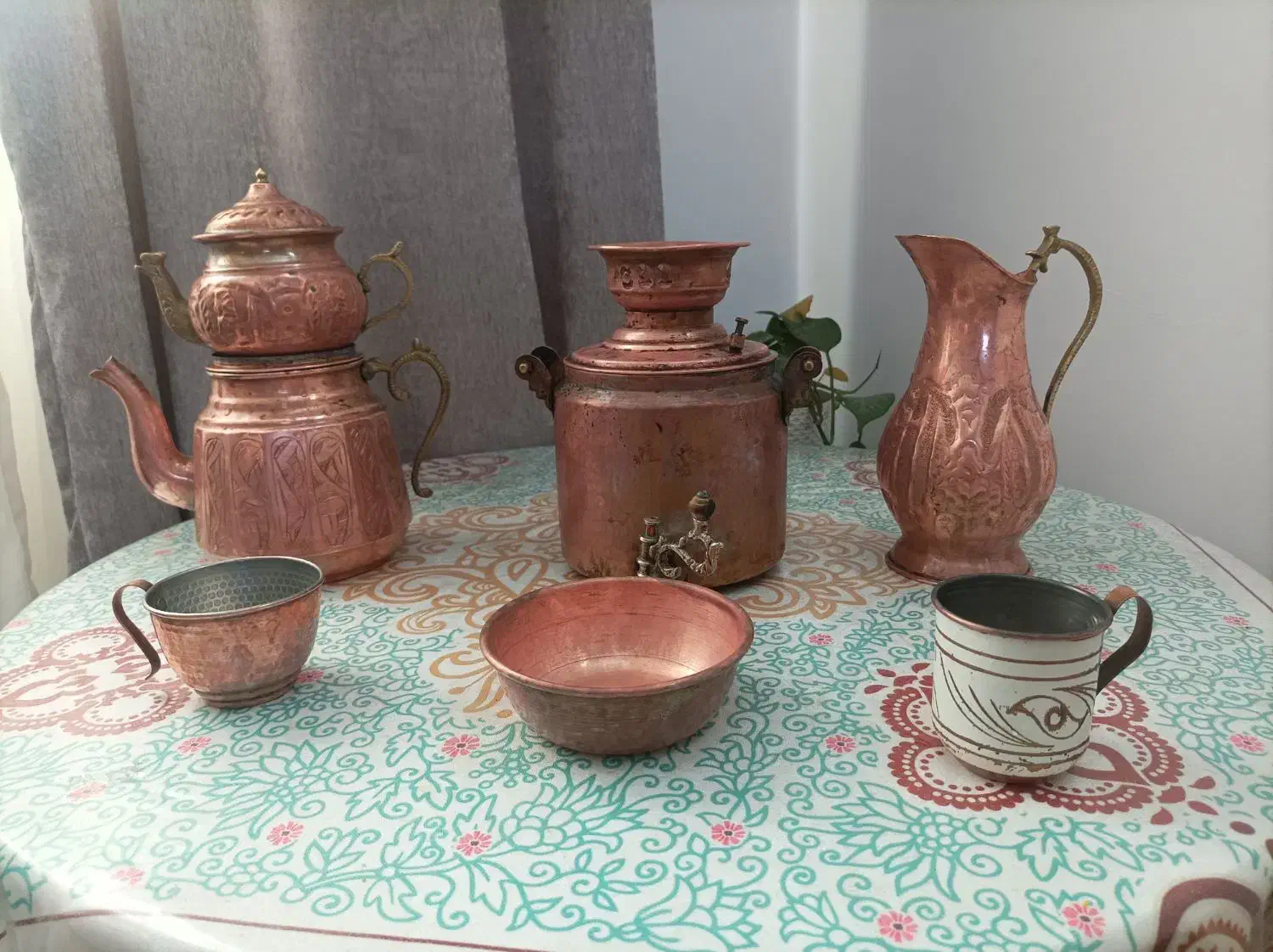 سرویس مس|کلکسیون اشیاء عتیقه|ملارد, |دیوار