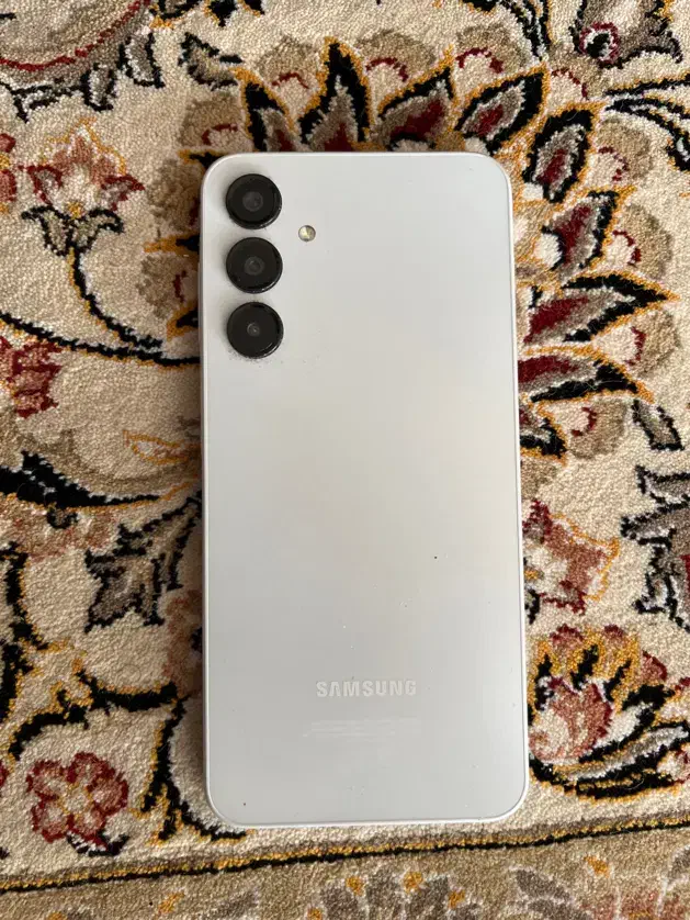 A16|موبایل|بروجن, |دیوار