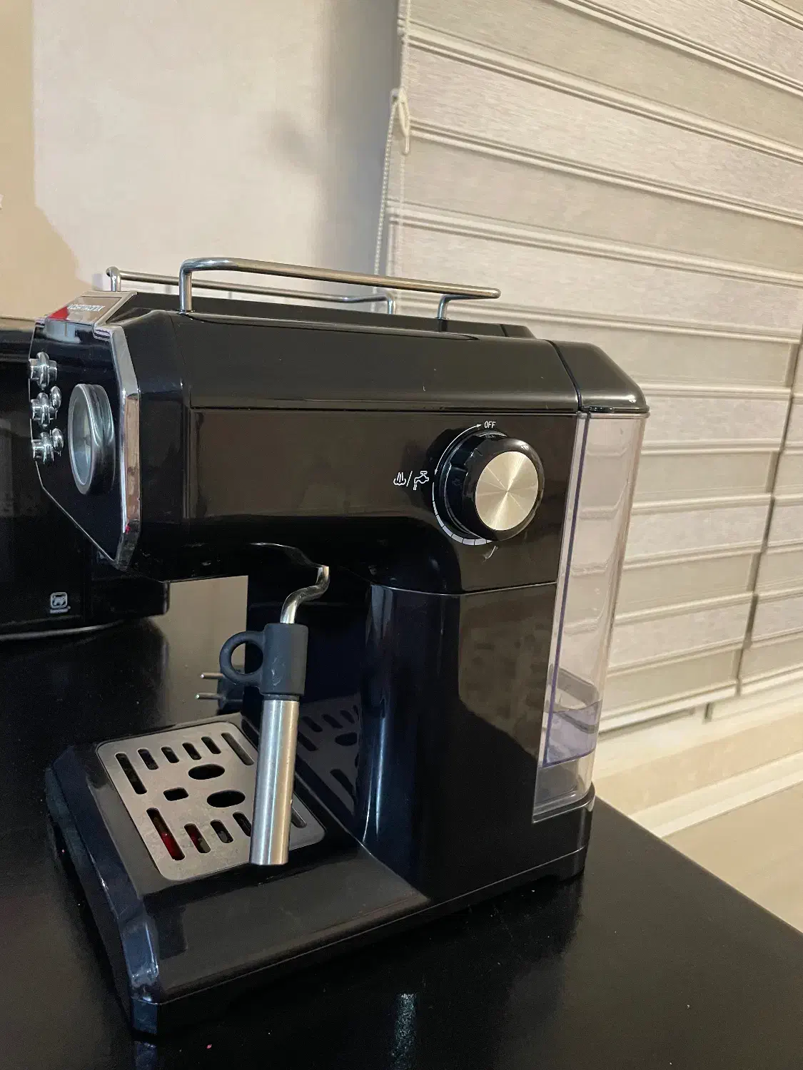 دستگاه قهوه|سماور، چای‌ساز، قهوه‌ساز|کیش, |دیوار