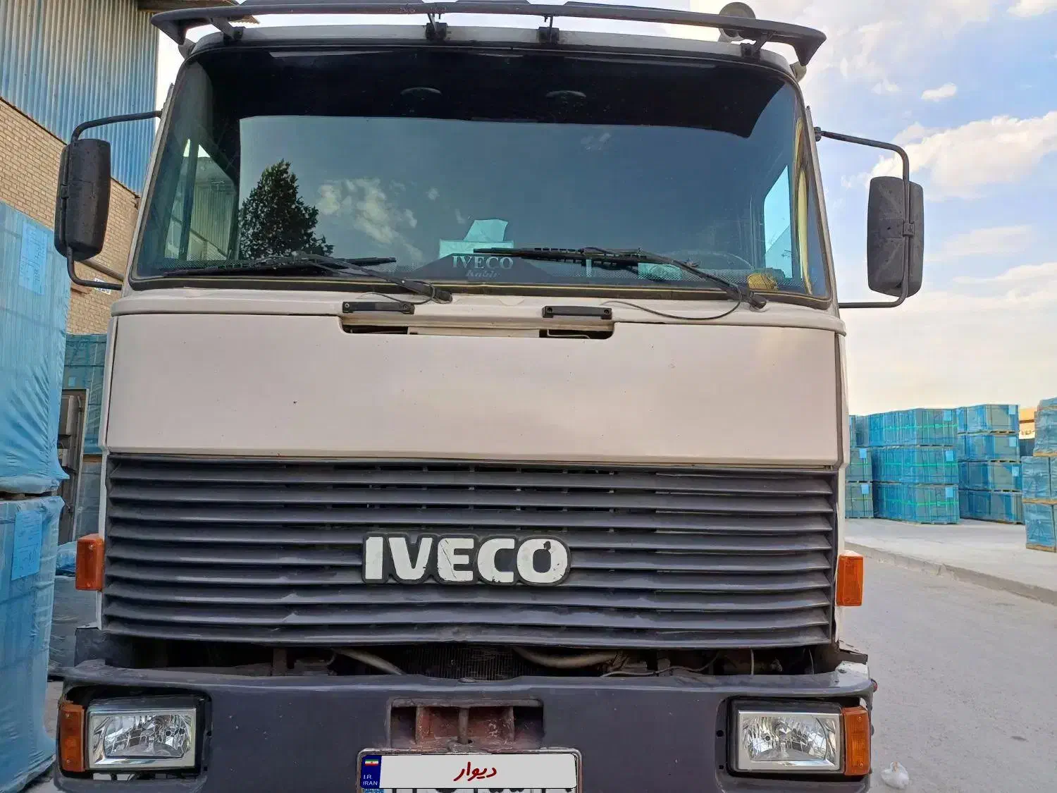 ایویکو ۳۳۰مدل ۷۱|خودرو سنگین|قزوین, |دیوار