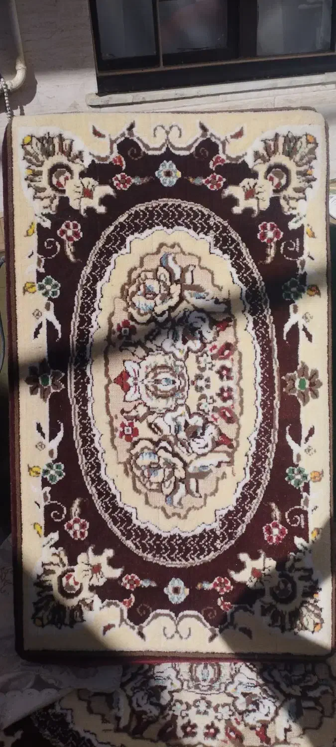 پشتی|پشتی|هشتگرد, هشتگرد قدیم|دیوار