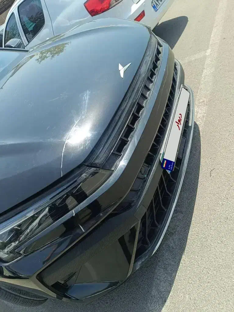 کی ام سی j7|خودرو سواری و وانت|اندیشه, اندیشه فاز ۲|دیوار