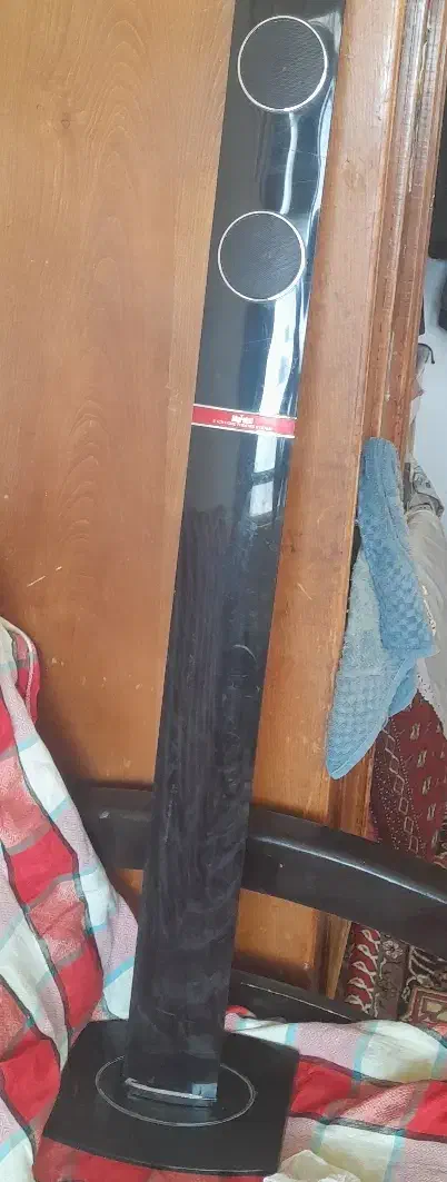 ۴عدد باند ایستاده سینما خانگی سالم|سیستم صوتی خانگی|بروجرد, |دیوار