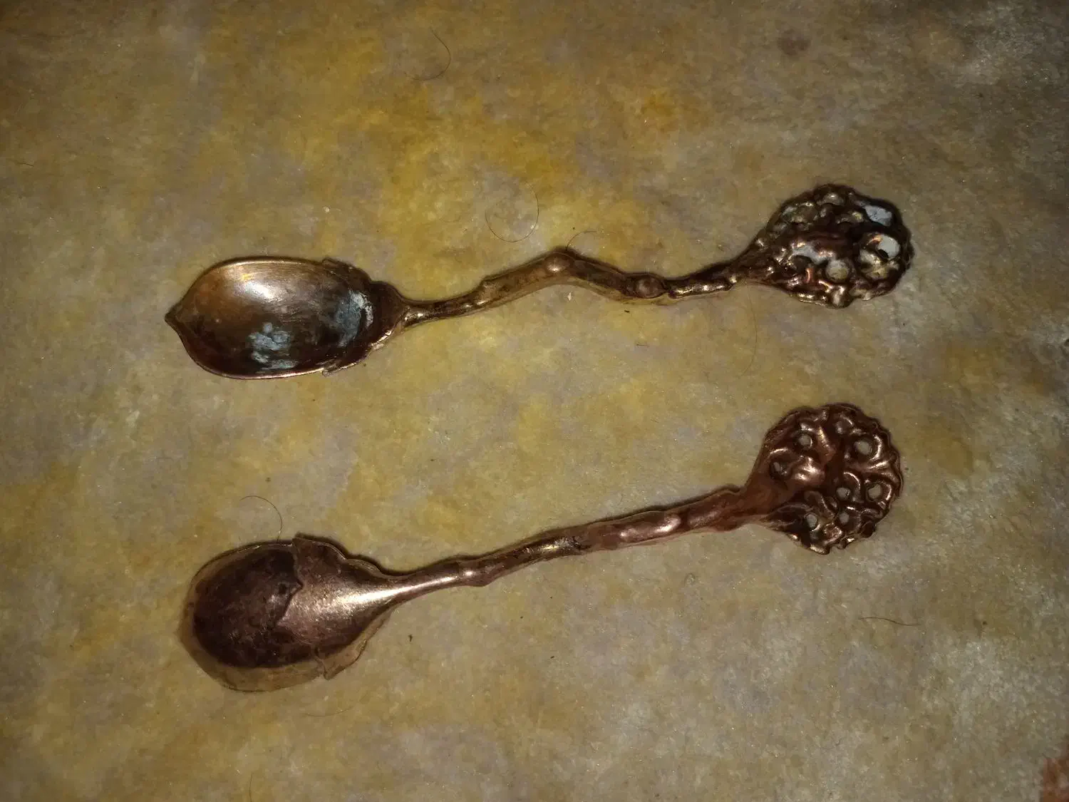 فروش قاشق چایخوری|کلکسیون اشیاء عتیقه|قم, حاج زینل|دیوار