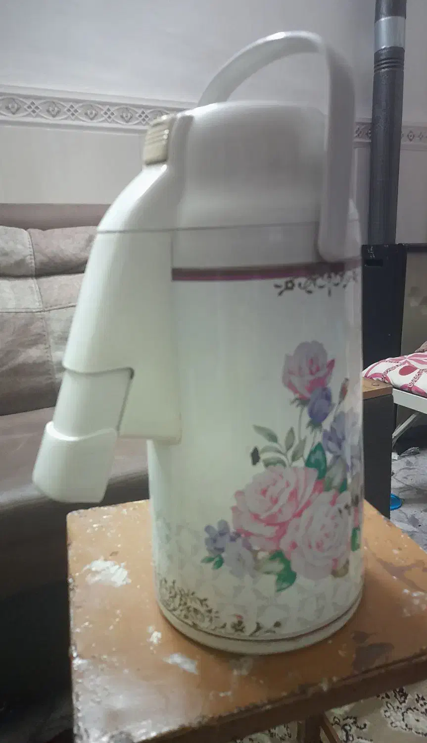 فلاکس ۳لیتری قدیمی|ظروف سرو و پذیرایی|بروجرد, |دیوار