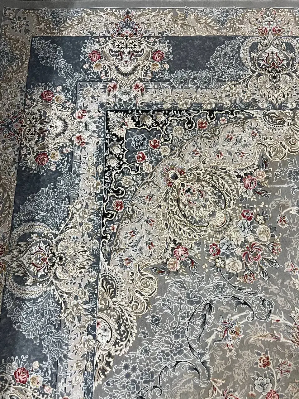 ۲ تخته فرش ۶ متری ۱۲۰۰ شانه ۳۶۰۰ تراکم همراه کناره|فرش|تهران, بهمن یار|دیوار