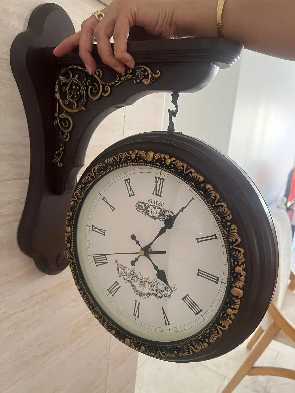 ساعت دو رو و لوستر چوبی|لوستر و چراغ آویز|پردیس, فاز ۲|دیوار