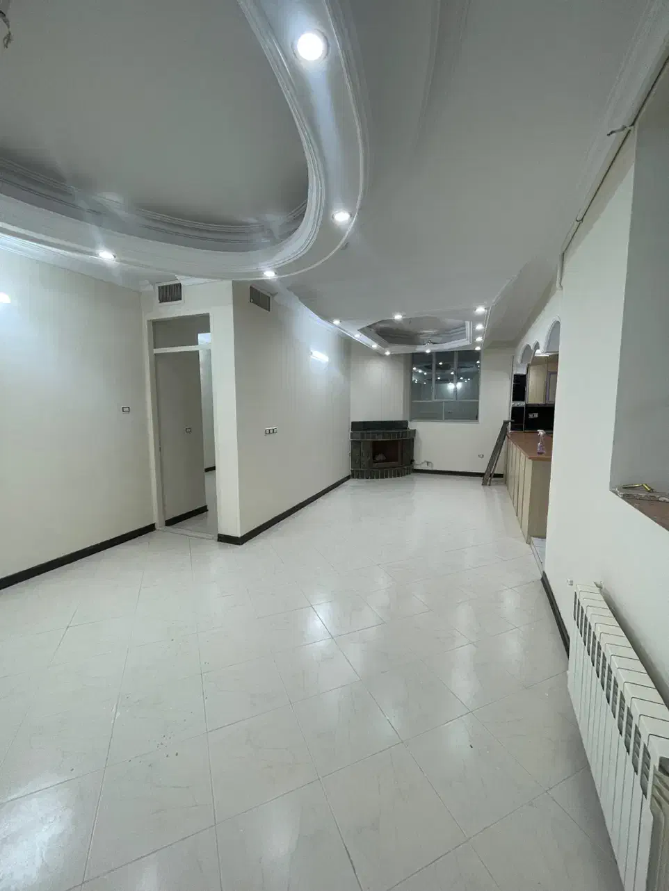 آپارتمان شخصی ساز/ صفاییه عدالت/ طبقه ۳|اجارهٔ آپارتمان|یزد, |دیوار