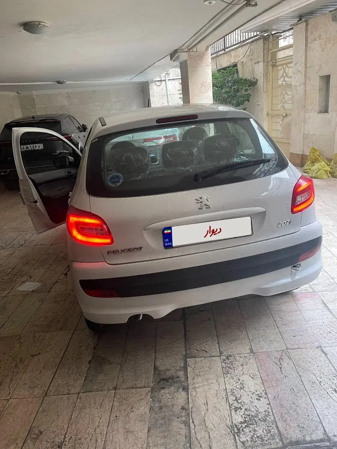 207 tu5p سقف فلز|خودرو سواری و وانت|تهران, شهرک کوهسار|دیوار