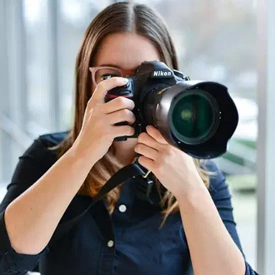 همکاری با مترجم عربی(خانم)|استخدام هنری و رسانه|یزد, |دیوار