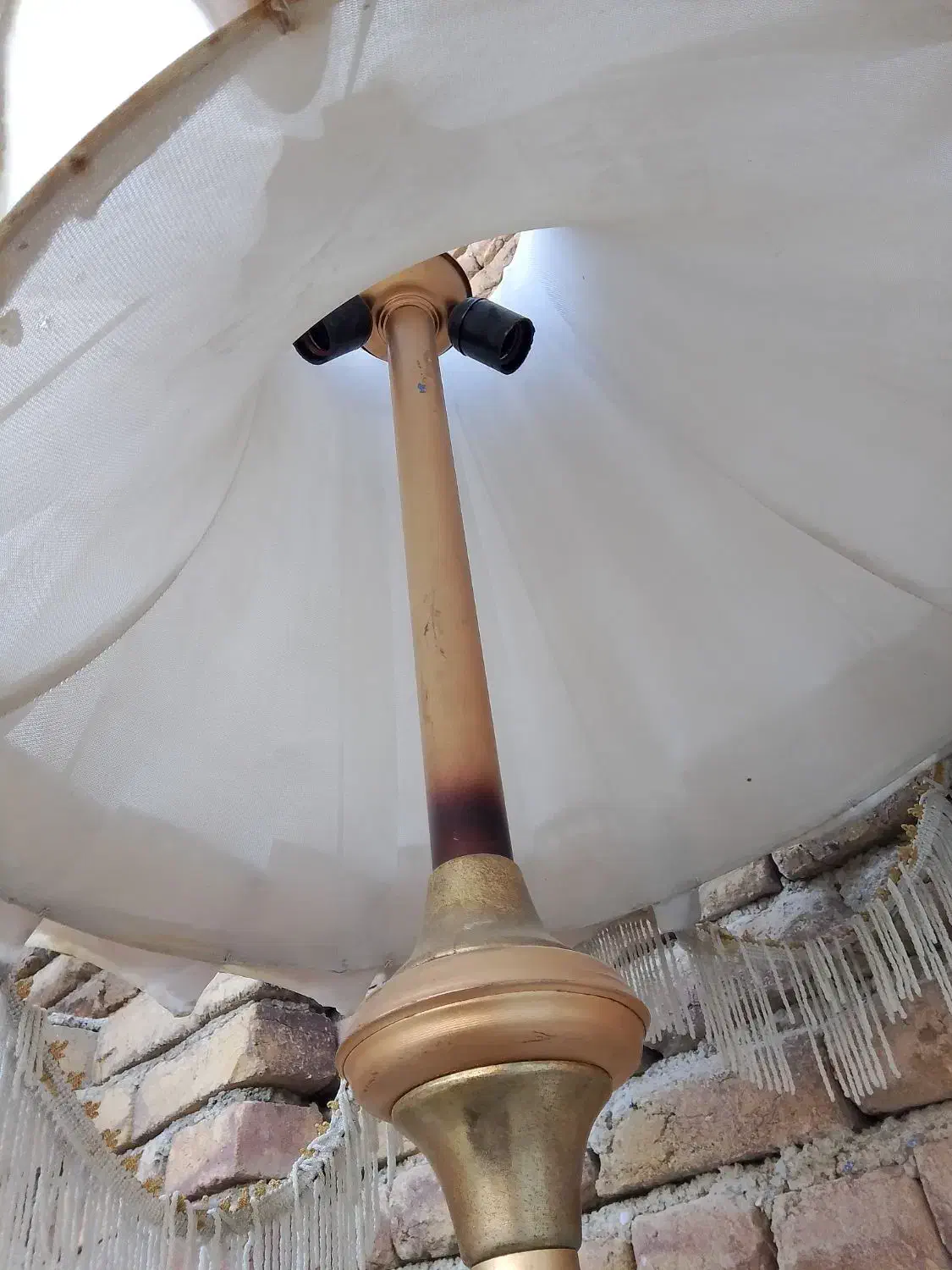 آباژور کلاسیک و گلدان|چراغ خواب و آباژور|ارومیه, |دیوار