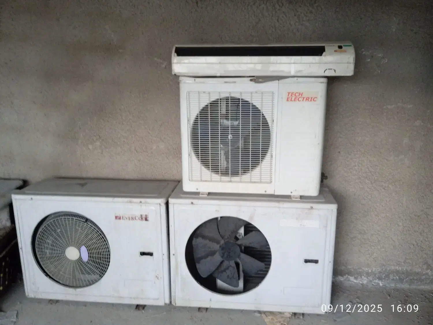 تعداد۶عدد کولر گازی بزرگ قیمت توافقی فروش یکجا|کولر گازی و فن‌کوئل|ارومیه, |دیوار