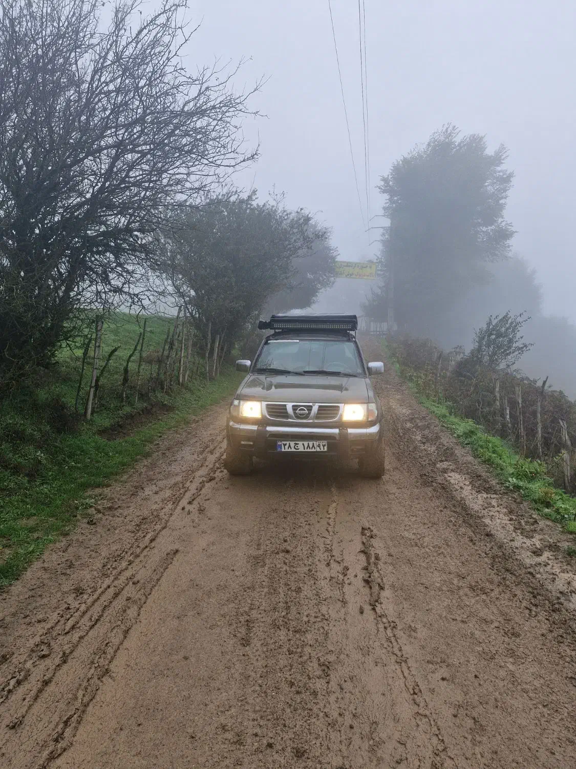 نیسان سرانزا آفرود|خودرو سواری و وانت|شیراز, قالیشویی|دیوار