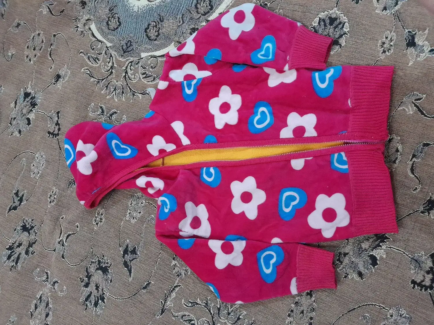 پیراهن وسیوشرت دخترانه|کفش و لباس بچه|تربت‌حیدریه, شهرک ولیعصر|دیوار