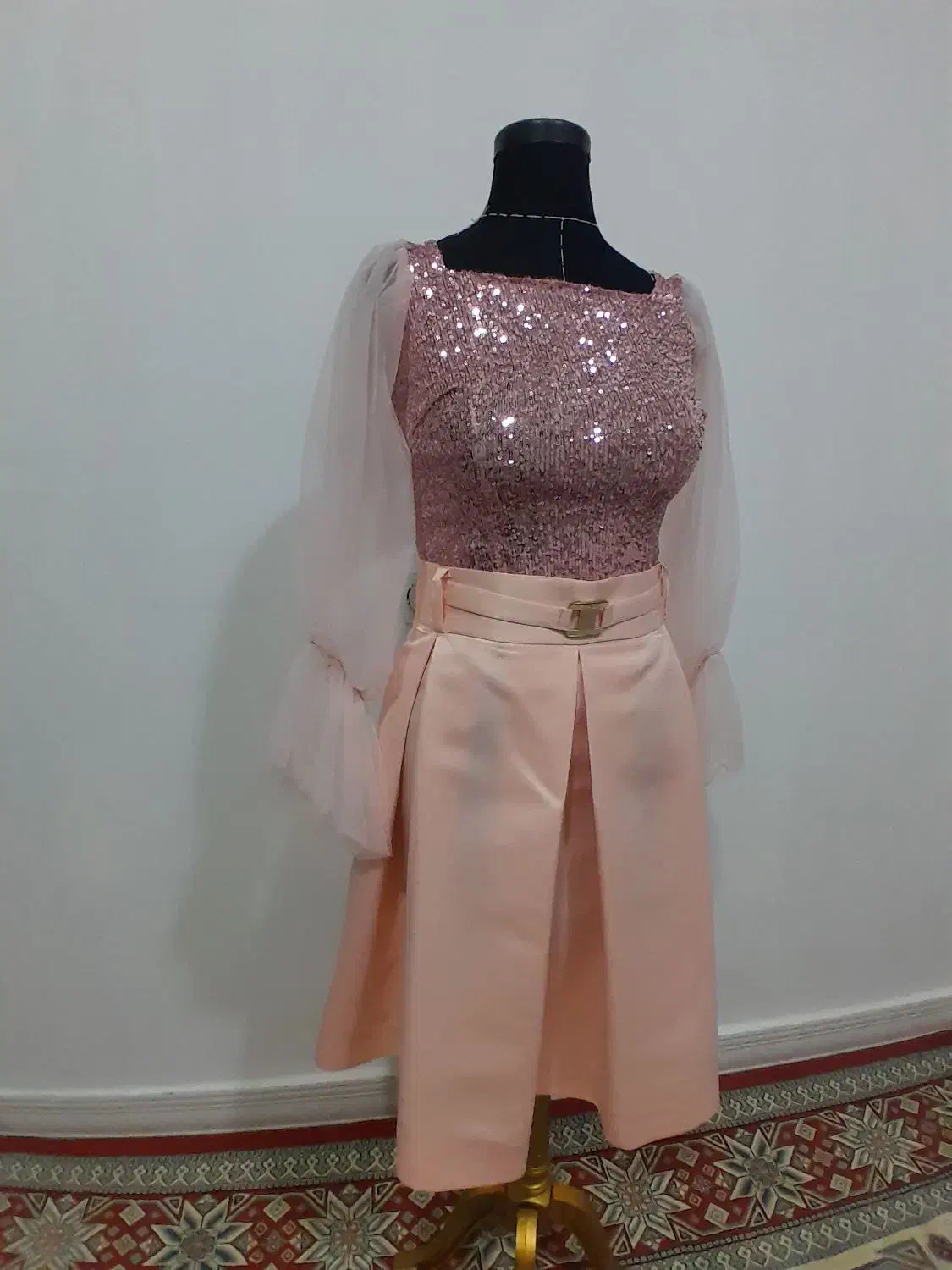 لباس|لباس|اندیمشک, |دیوار