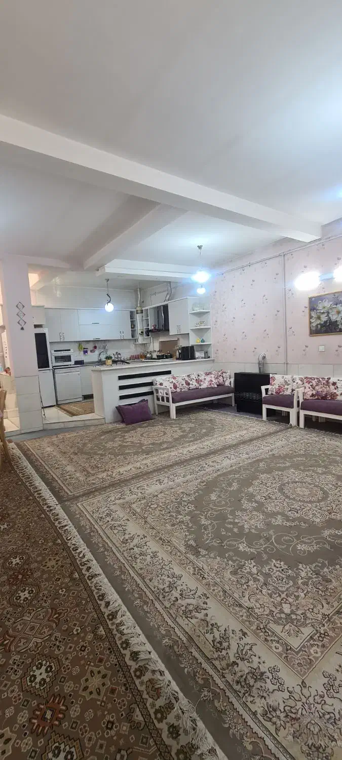 خانه بازسازی شده دو خوابه با حیاط،سند و پایان کار|فروش خانه و ویلا|شیراز, مسلم|دیوار