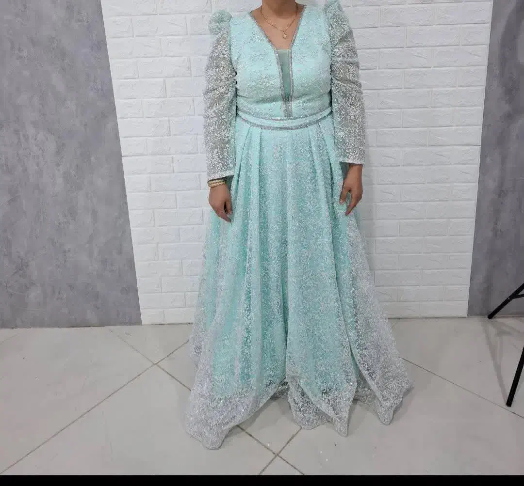 لباس مجلسی|لباس|سبزوار, گلشن|دیوار