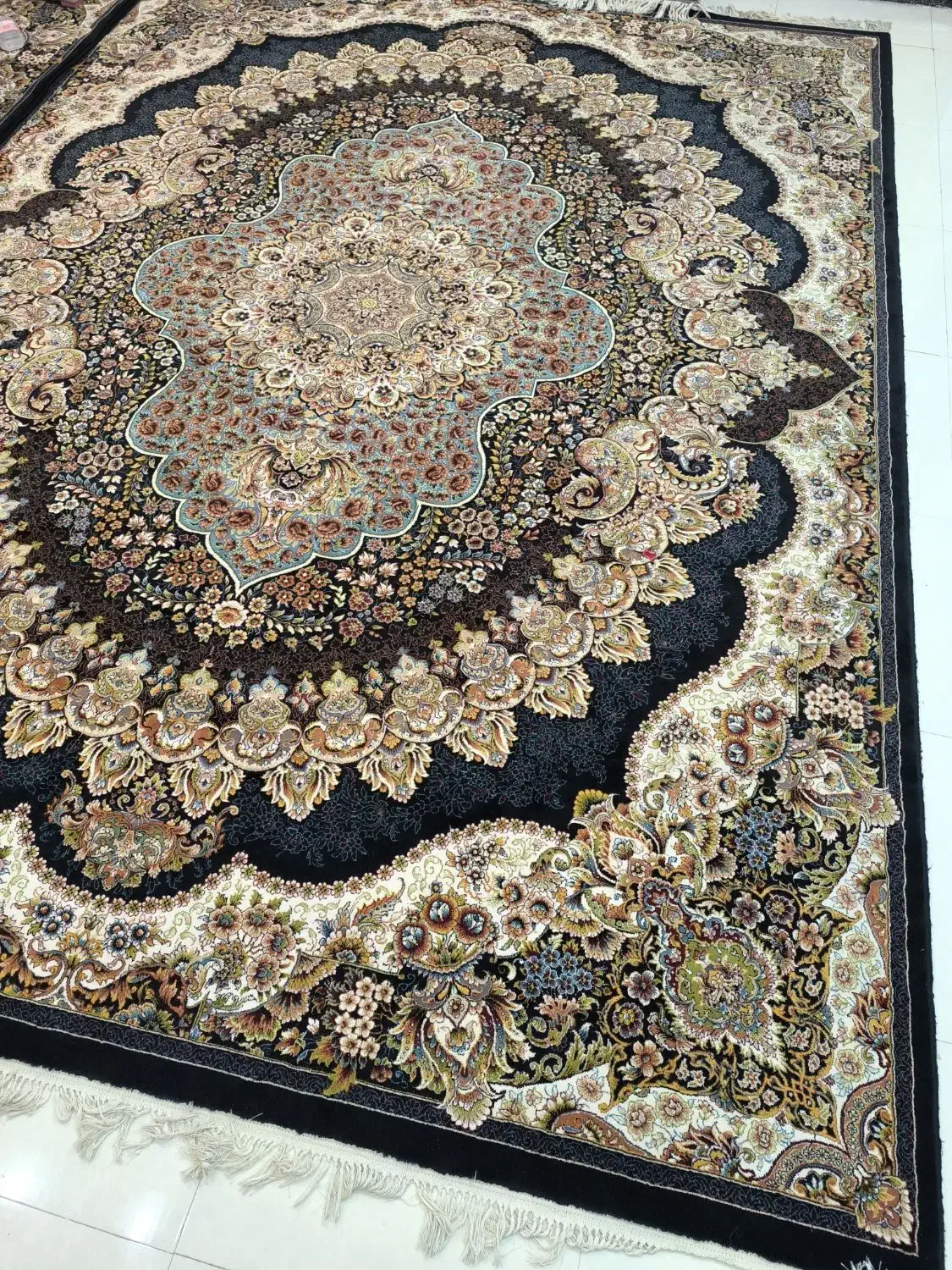 فروش 12 متری|فرش|شیراز, شهرک بهشتی|دیوار